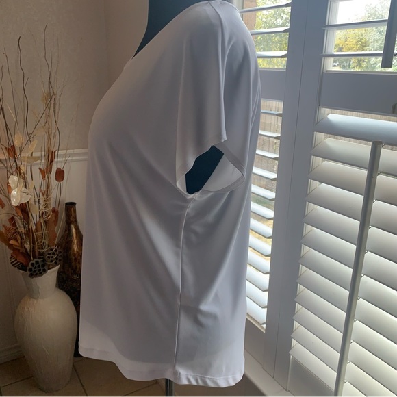 Chico’s basic white blouse top shirt - Picture 2 of 10